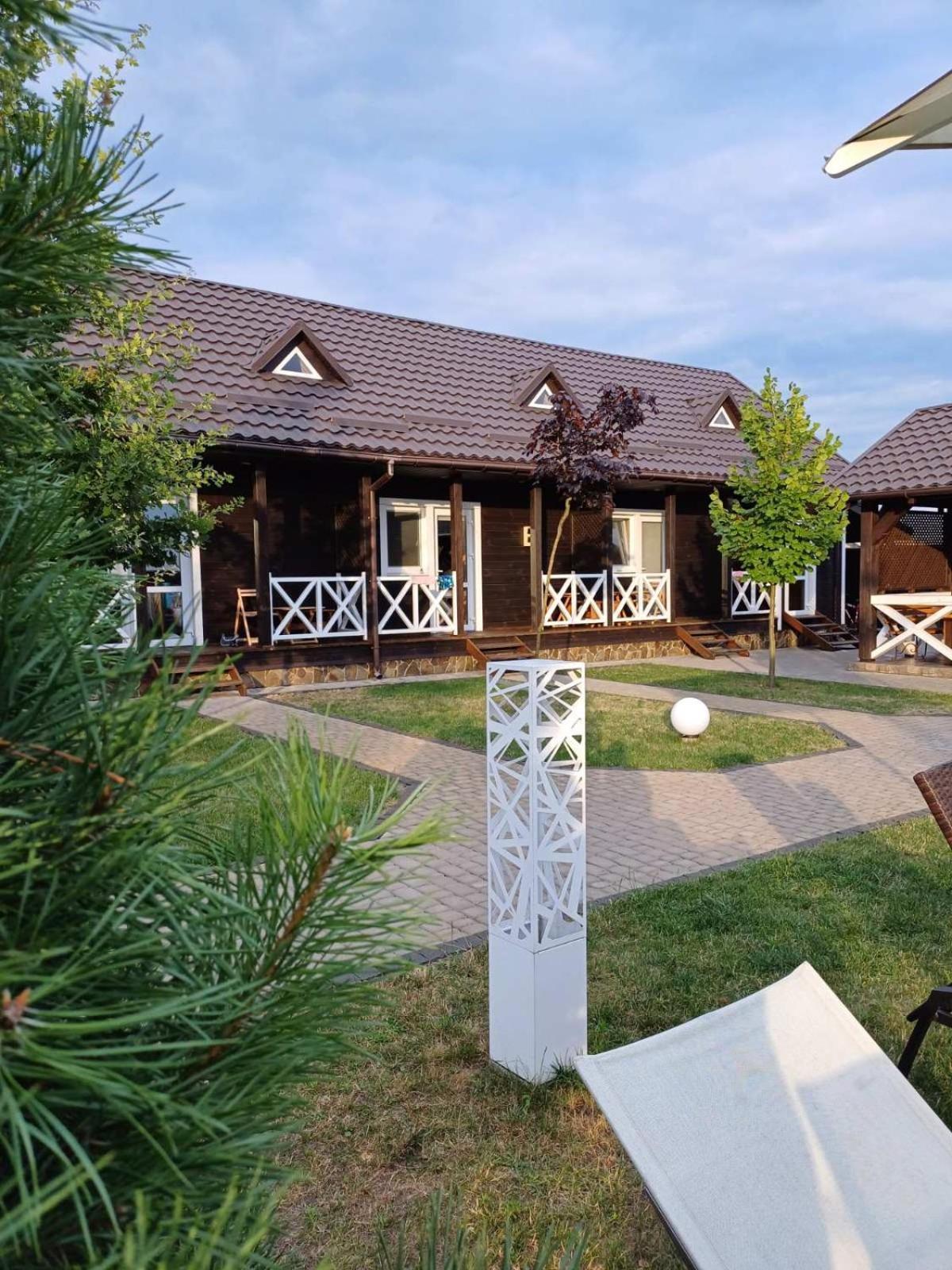 Ostrivky Hotell Svitjaz Exteriör bild