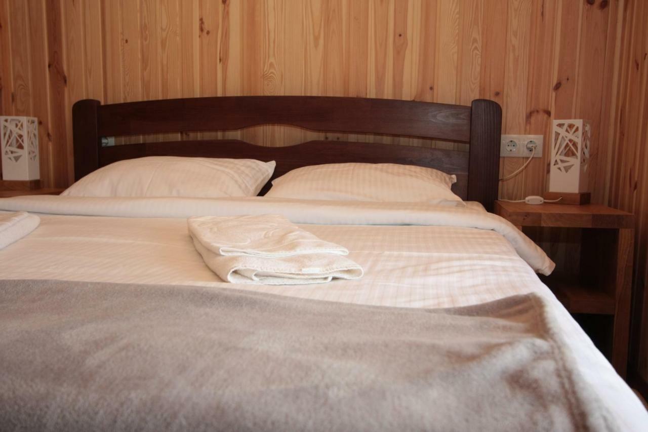 Ostrivky Hotell Svitjaz Exteriör bild