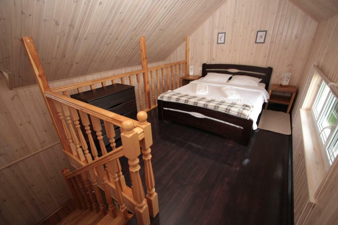 Ostrivky Hotell Svitjaz Exteriör bild